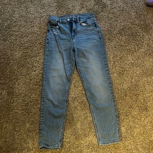 American eagle Mom jeans